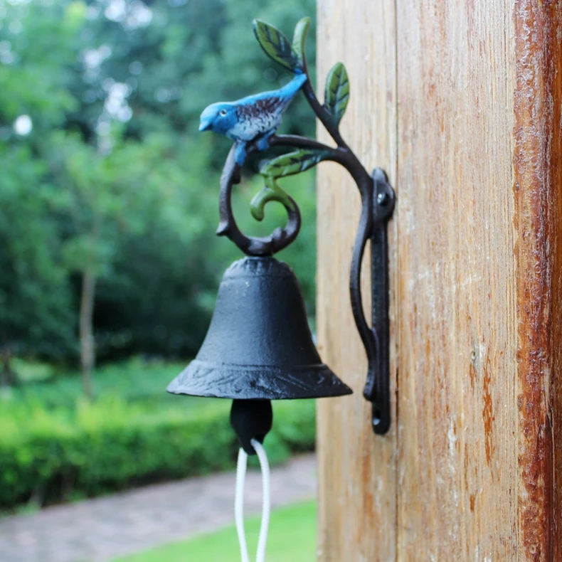 

Cast Iron Bird on Leaf Welcome Dinner Bell Antique Wall Hanging Decorative Craft Metal Doorbell Outdoor Patio Garden Door Decor