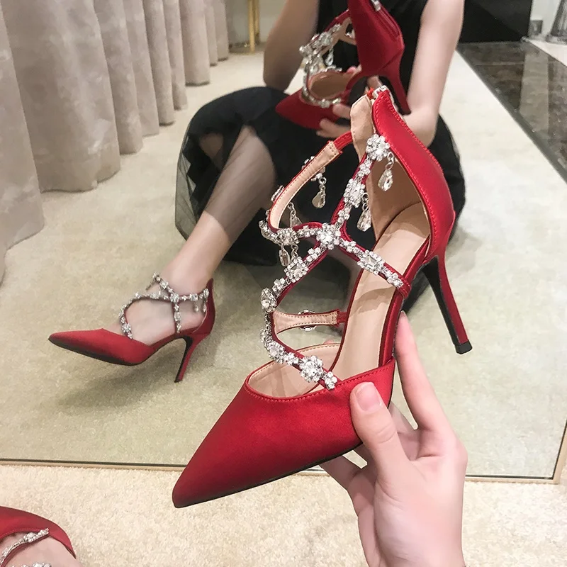 

Elegant Pointed Toe Crystal Embellished Lady Stiletto Pumps Cross Strap Rhinestone Decor Zip Dress Wedding Shoes Free Ship