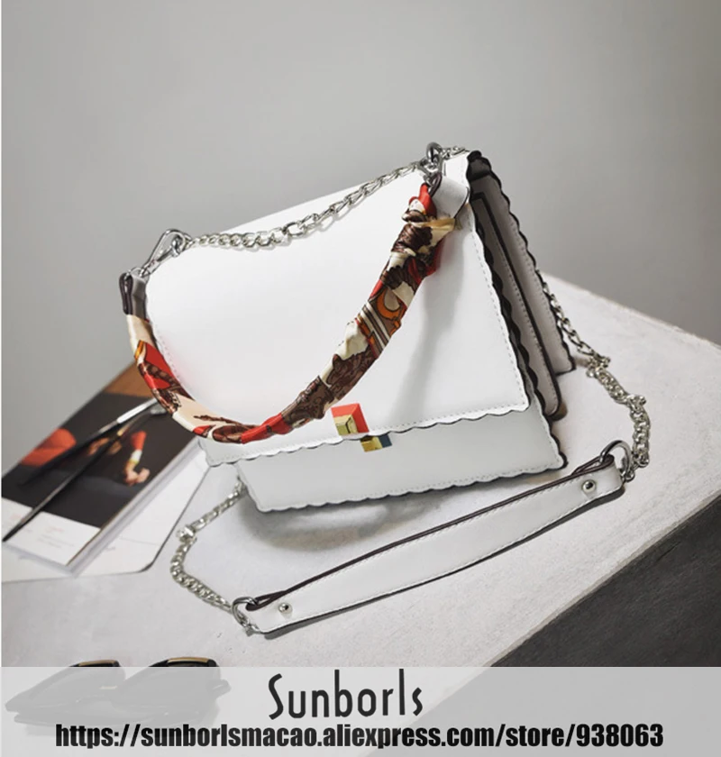 3593036407_2051307013