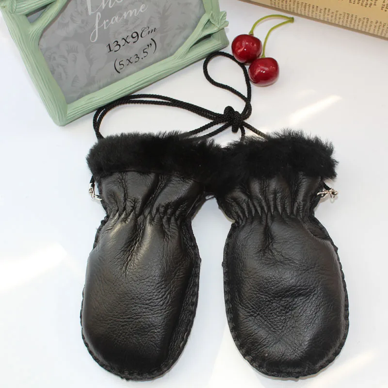 Высококачественные детские перчатки, меховые кожаные перчатки, перчатки из овчины, детские меховые перчатки, зимние теплые перчатки для детей/девочек/перчатки для мальчиков - Цвет: Black