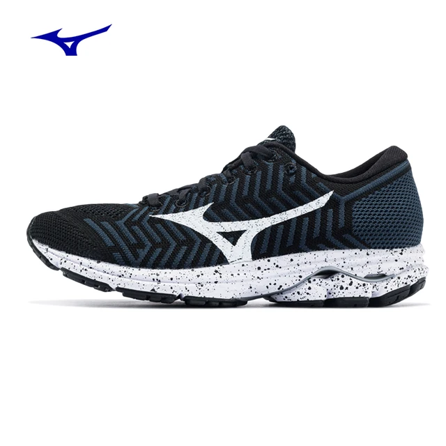 mizuno waterproof running shoes