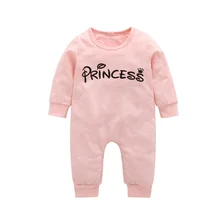 Новинка; комбинезон для маленьких мальчиков и девочек с длинными рукавами и буквенным принтом; комбинезон; Одежда для новорожденных; сезон осень-зима; одежда для маленьких девочек