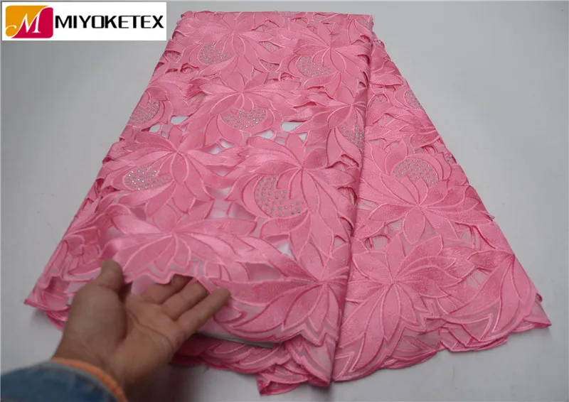 

Latest Pink Swiss Lace Fabric 2019 Swiss Voile Lace Fabric High Quality African Dry Cotton Lace Fabric For Wedding PSA555-1