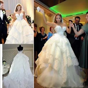

Luxury Wedding Dreses with Many Beadings Pearls Applique Sweetheart Tiered Tulle Bridal Gown Open Back Newest Vestidos De Novia