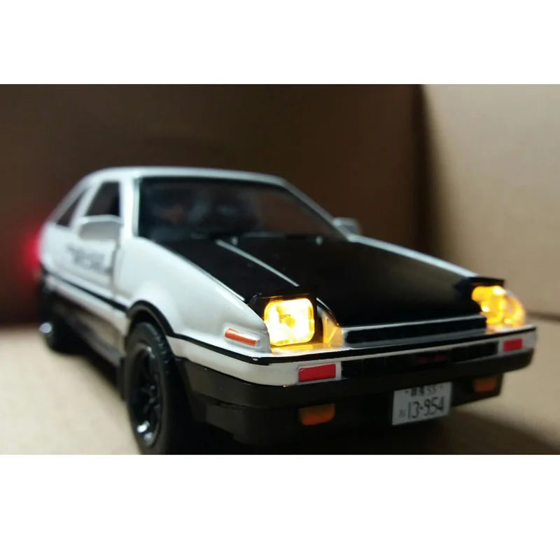 Initial D AE86 Alloy Metal Diecast Cars Model Inital Toy Car Vehicles RX7 Pull Back 1:28 Light For Children Boy Toys