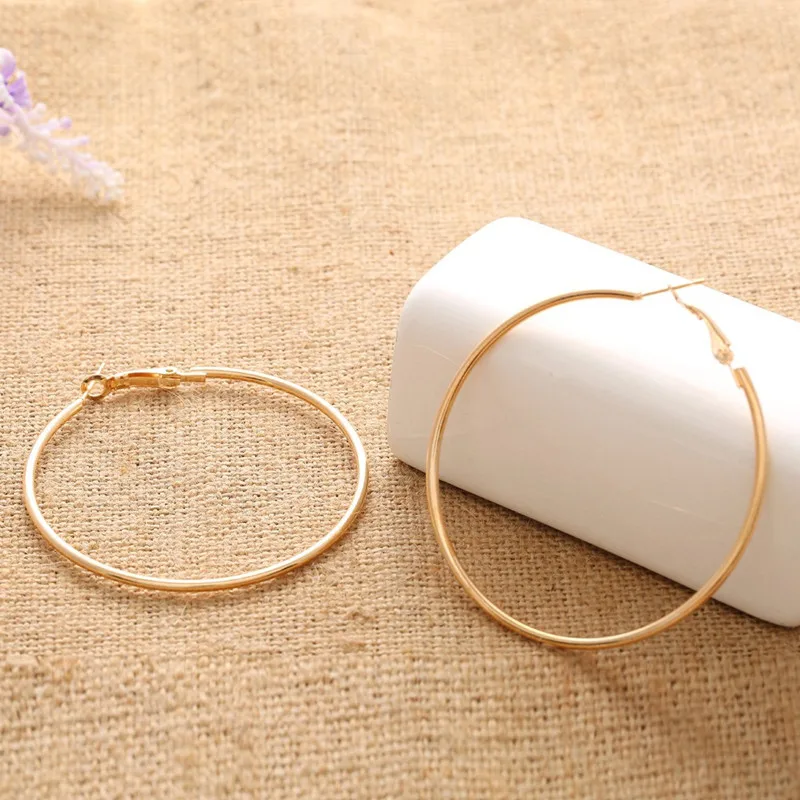 

Gold Color Round Circle Drop Earrings For Women Shiny Smooth Clear Simple Design Charm Dangle Earring Fashion Jewelry A305