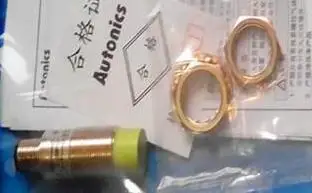 

Switch PRCM18-8DN plug type NPN normally open inductive sensor