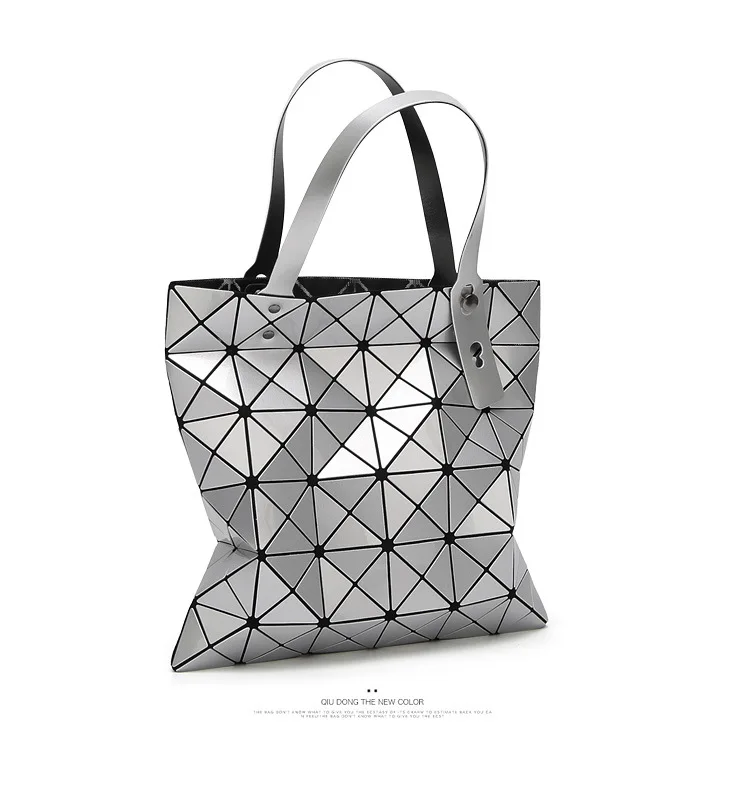 ZYJ Deformable Women Laser Geometry Quilted Plaid Pearlescent Handbag Shoulder Bags Casual Sequins Lattice Foldable Tote Bag (29)