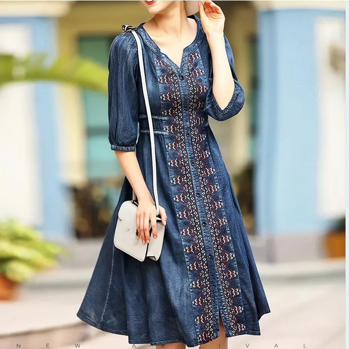 

2019 Summer Vintage Ethnic embroidery Cotton Dress Half Sleeve V-Neck A-Line All Match Drawstring Loose Women denim Dress