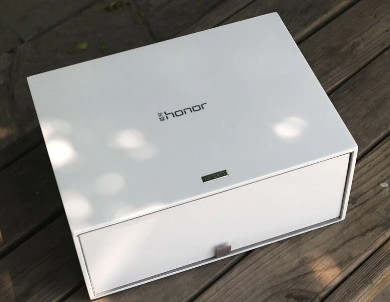 Беспроводной маршрутизатор huawei honor cube(Android Box+ Storage+ беспроводной маршрутизатор) 3 в 1