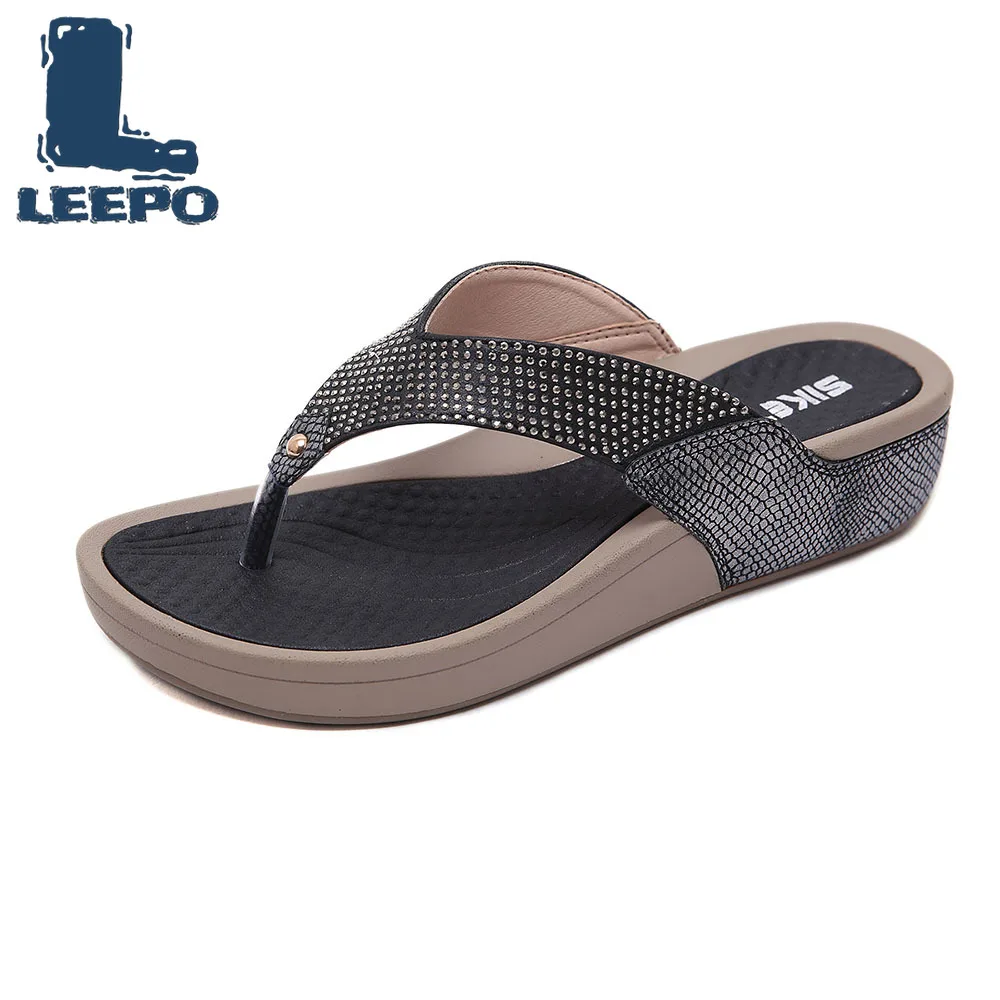 

Women Summer Flat Platform Slippers Wedges Mesh Hollow Peep Toe Flip Flops Woman Handmade Sandals Rivet Outside Slippers