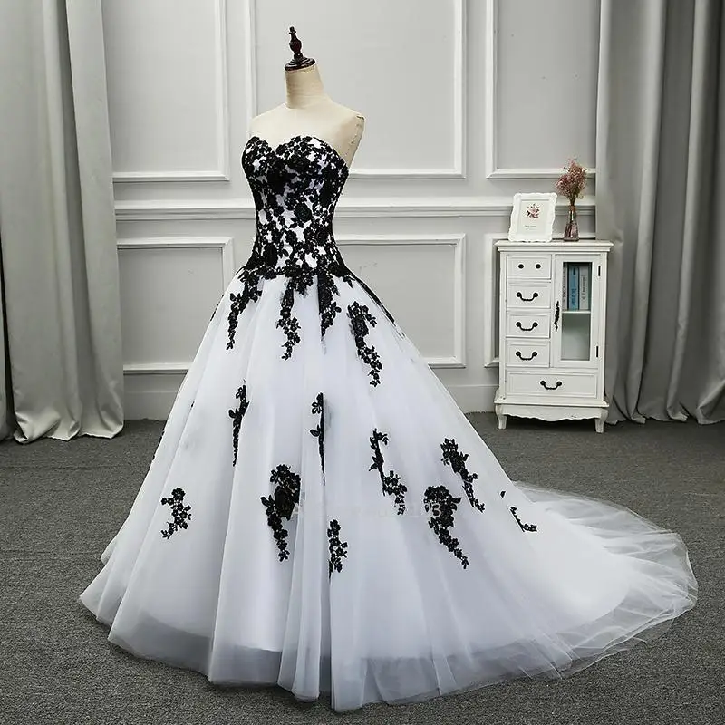 Wit Zwart Elegante Witte en Zwarte Trouwjurken Geappliceerd Sweetheart Bruidsjurken Tulle Custom Made Wit Zwart Elegante Witte en Zwarte Trouwjurken Geappliceerd Sweetheart Bruidsjurken Tulle Custom Made