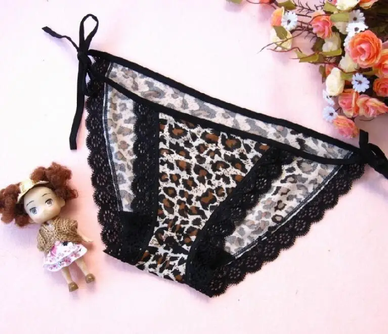 Classic Leopard Print Strap Low Waist Bikini Women Pantiesin women's