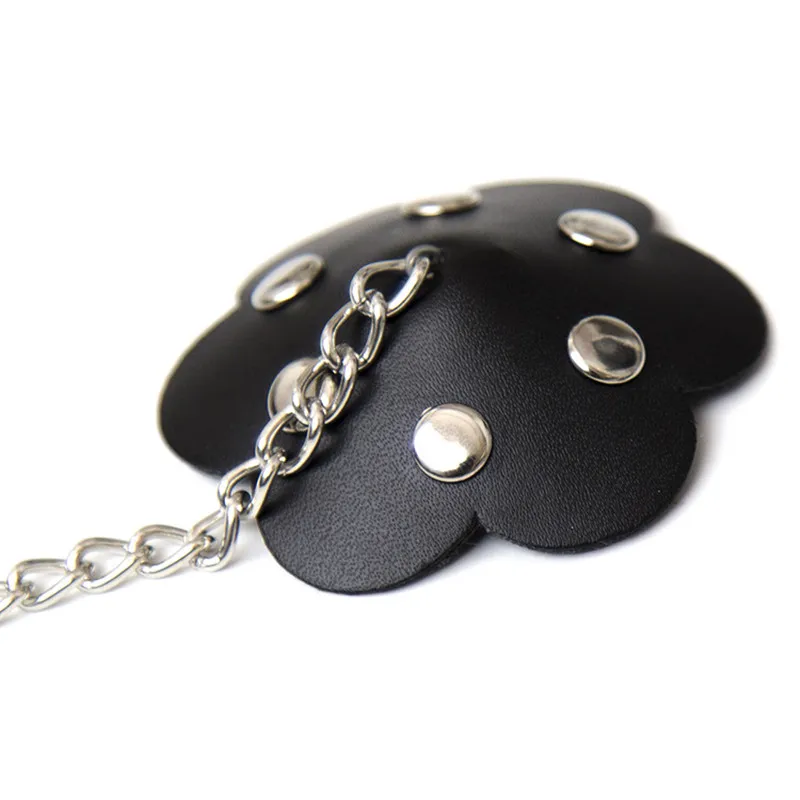 2564808695_340828440