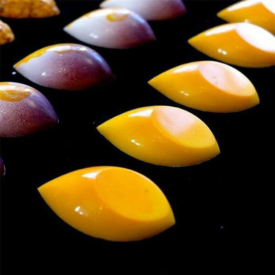 

3D 12 Hole Fruit Pastry Dessert Mousse Pan Silicone Mold Bakeware Silicone Cake Mould Mango Shape Cake Decorating Tools Bakery