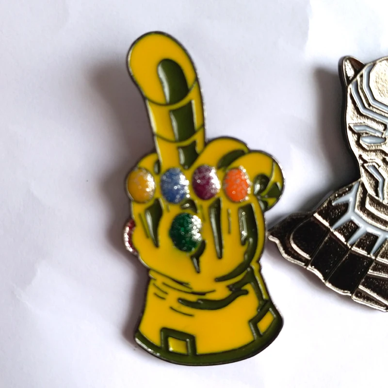 thanos pin03