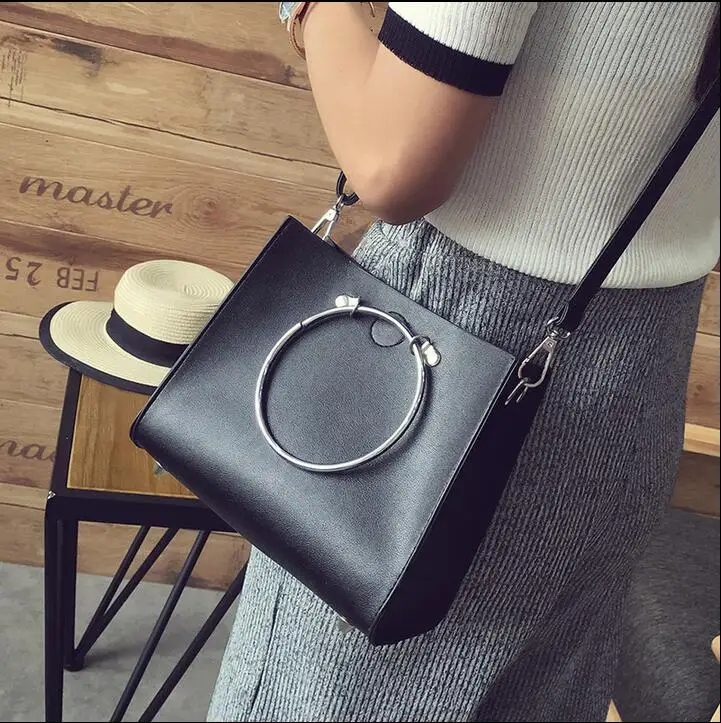 2016 Famous Designer Brand Handbag Small font b Wallet b font Clutch Design Logo Mini Women