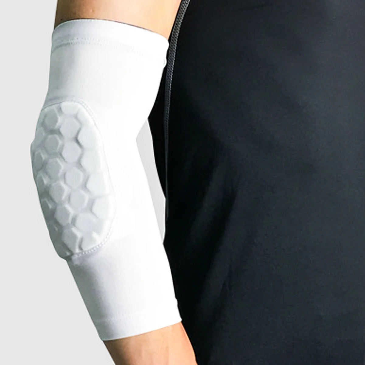 1 шт. мягкий компрессионная манжета на руку Brace Anti-slip Анти-столкновения спортивные локтевая Защита Поддержка передач