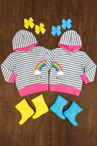 

2018 Casual Kids Baby Boy Girl Clothes Cotton Hoodies Girl Long Sleeve Striped Rainbow Hooded Tops Autumn Girl Clothes 2-7Y