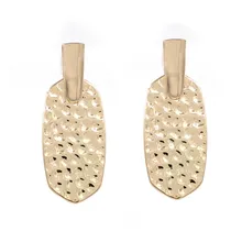 Июля Новое поступление большие овальные медные серьги-гвоздики четыре цвета на выбор овальные массивные серьги-гвоздики