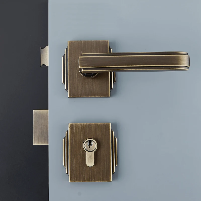 

1Set Modernized solid brass Interior Door Handlesets For 35-50mm Doors European Style Handle with Lock Accessories