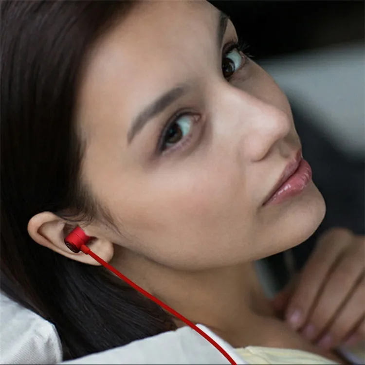 SK306 earphone03