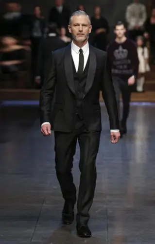 Черный комплект из 3 предметов костюмы Slim Fit одна кнопка шаль нагрудные свадебная одежда Best Man куртка + жилет брюки для девочек