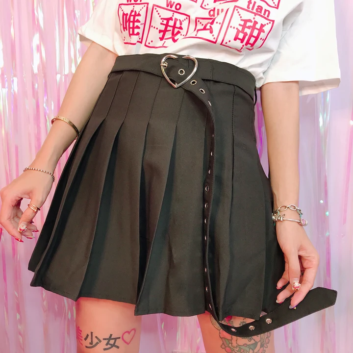 Уличная мини-юбка с высокой талией и пуговицами в виде сердца, плиссированные женские юбки в стиле Харадзюку, женские повседневные облегающие мини-юбки
