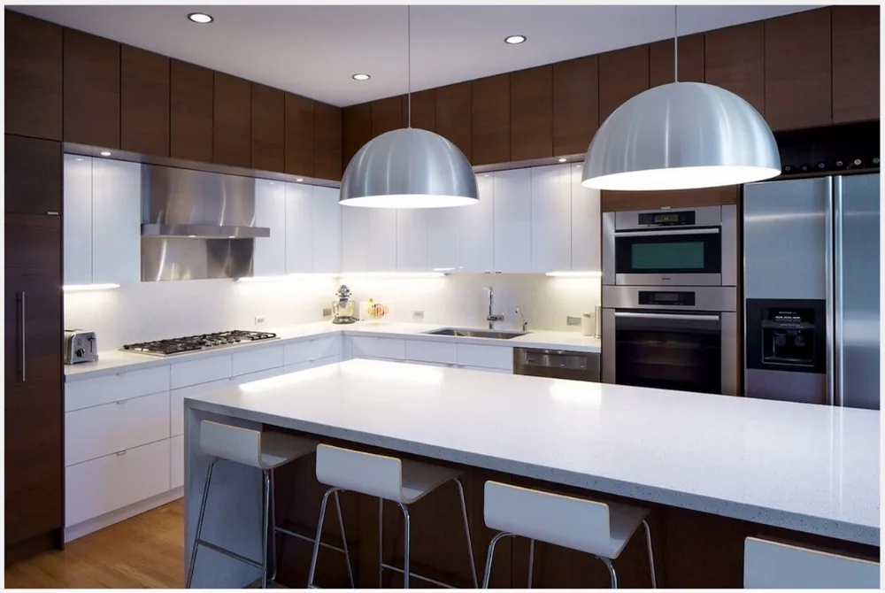 Can i place a cooktop and wall oven in top of each other