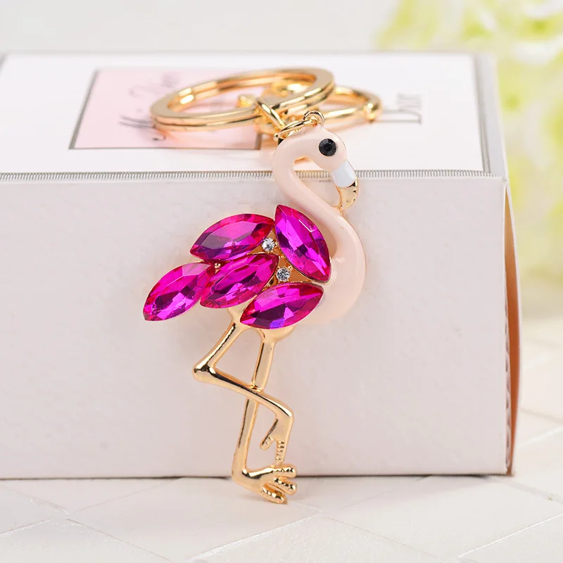 

Western Style Crystal Rhinestone Flamingo Keyring Key Chains Holder For Car Purse Bag Pendant Buckle Fashion Keychain Wholesale