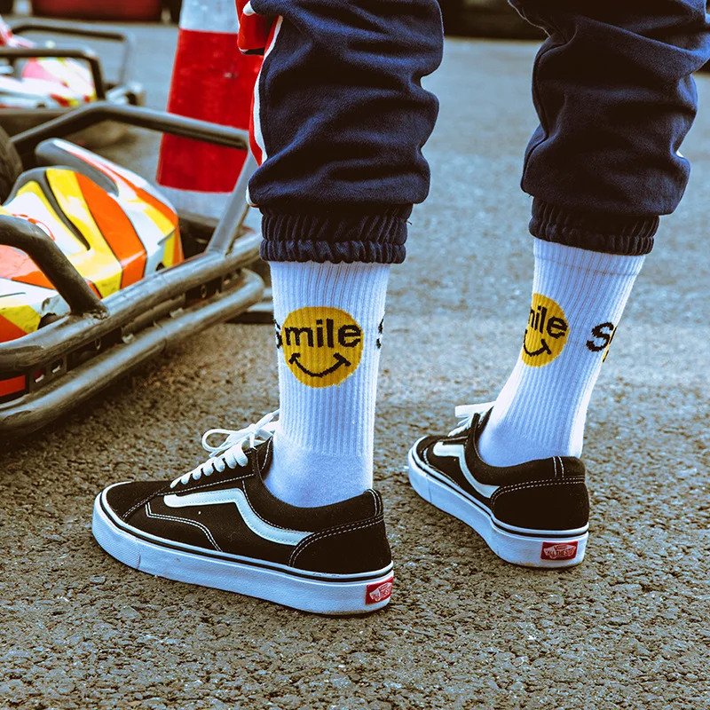 Хлопковые носки в стиле хип-хоп СО смайликом, хлопковые носки в стиле Харадзюку, модные популярные носки для скейтборда