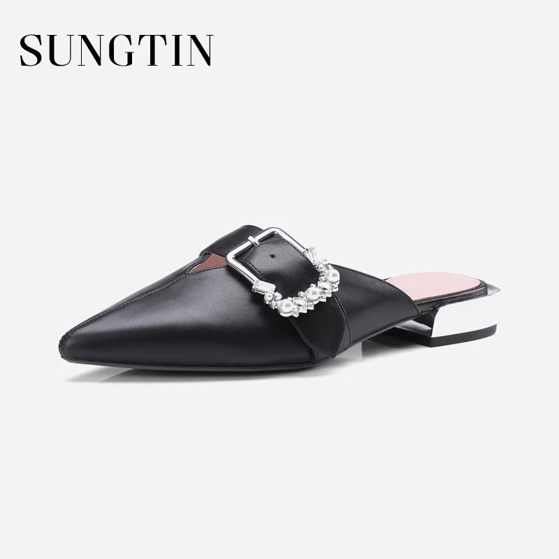 

Sungtin Sexy Pearl Buckle Strap Slippers Women Pointed Toe Genuine Leather Mules Shoes Lady Summer Low Heel Slippers White