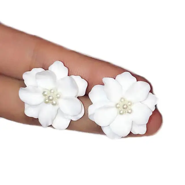 Clics White Flower Earrings For Women Fashion Jewelry Party Clics White Flower Earrings For Women Fashion Jewelry Party Casual 2018 Holiday Studs Elegant Bijoux