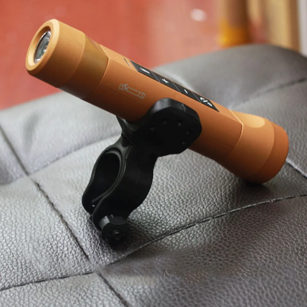 Ceny 4 w 1 jazda na zewnątrz jazda na rowerze przenośna wielofunkcyjna latarka muzyczna głośnik Bluetooth MP3 + latarka + Radio FM + Power Bank