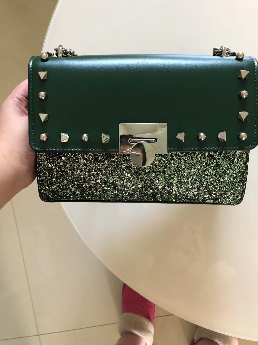 Pour Patchwork Sacs Rivets Bandoulière Brillant Pu Épaule 2019 À Mode Femmes Lady Chaînes De Partie Postier vert marron Main Beige Cuir noir Sac dtnfZf8q