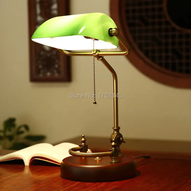 Классическая китайская настольная лампа в стиле ретро, зеленая стеклянная настольная лампа, регулируемая бронзовая металлическая рама, шасси из березы, американский пасторальный стиль