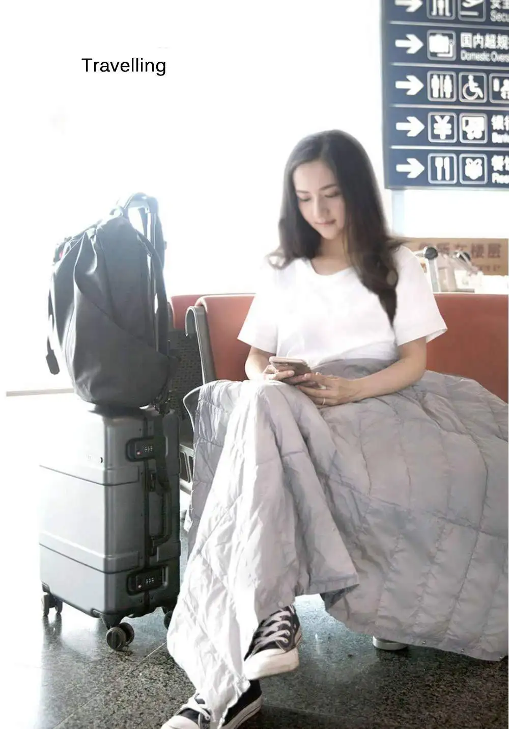 Xiaomi Feather Filling Nap Blankets Portable Super Light Soft Multifunctional Blanket Wearing Covering for Travel Home Office