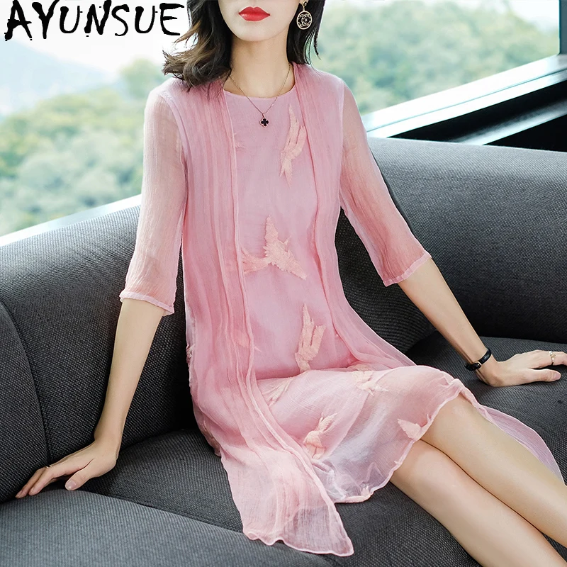 

Spring Summer 100% Silk Dress Female Embroidery Pink Midi Dress Elegant Korean Ladies Dresses Vestidos Verano 2019 KJ1827
