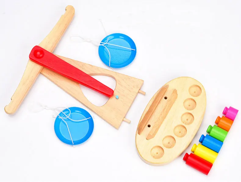 Маленькие деревянные весы с 6 весами для детей, математика Монтессори, обучающая игрушка для балансировки