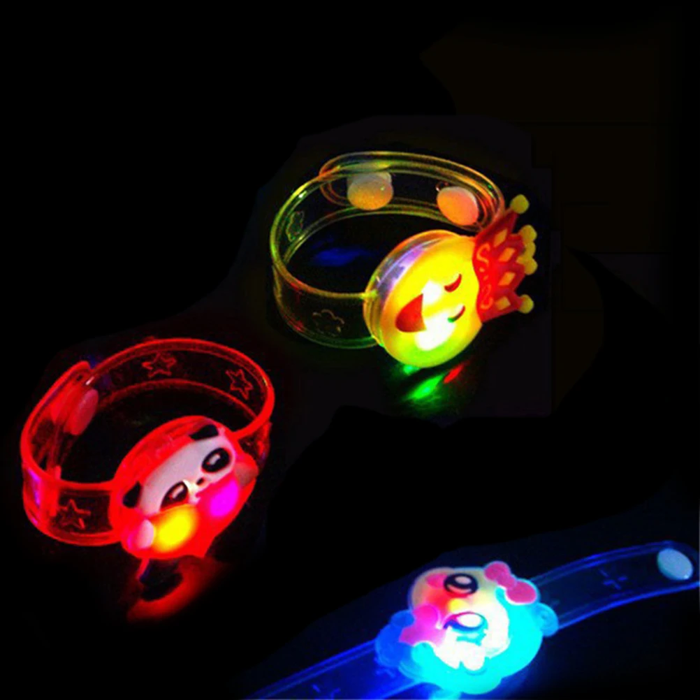 1pcs Creative Cartoon Watch Boys Girls Flash Wrist Band Glow Luminous Bracelets Children's Day/Birthday Party Gifts Toy Soft