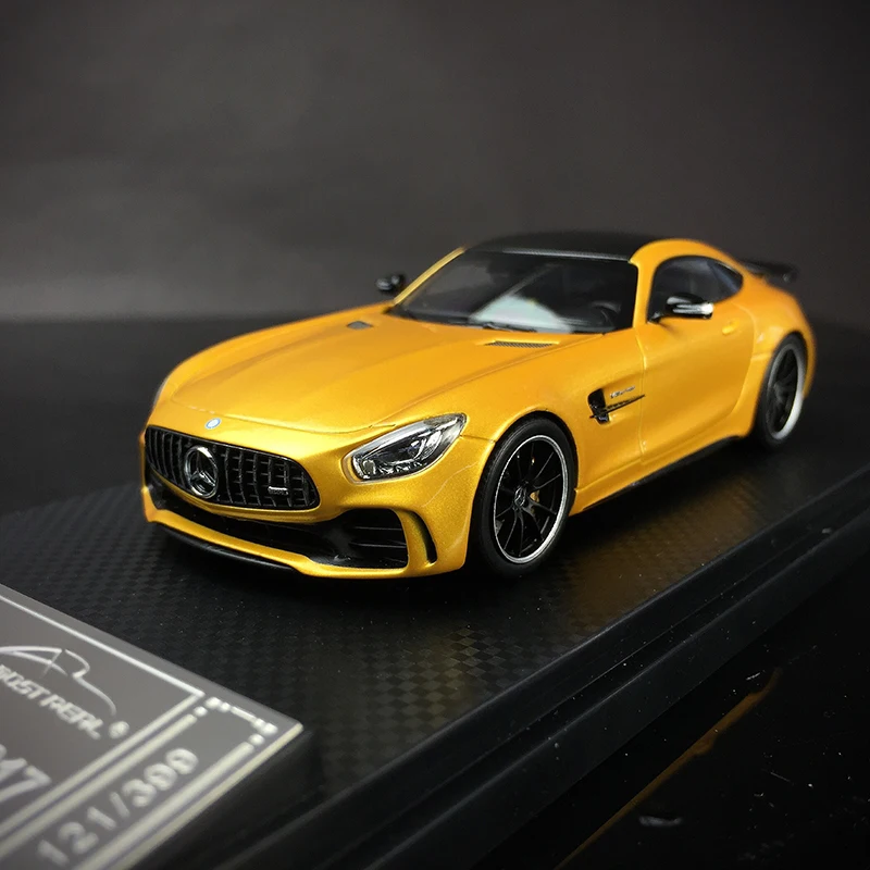 Ограниченная Коллекция 1/43 AMG GTR новая литая металлическая настольная модель дисплея - Цвет: Yellow spot