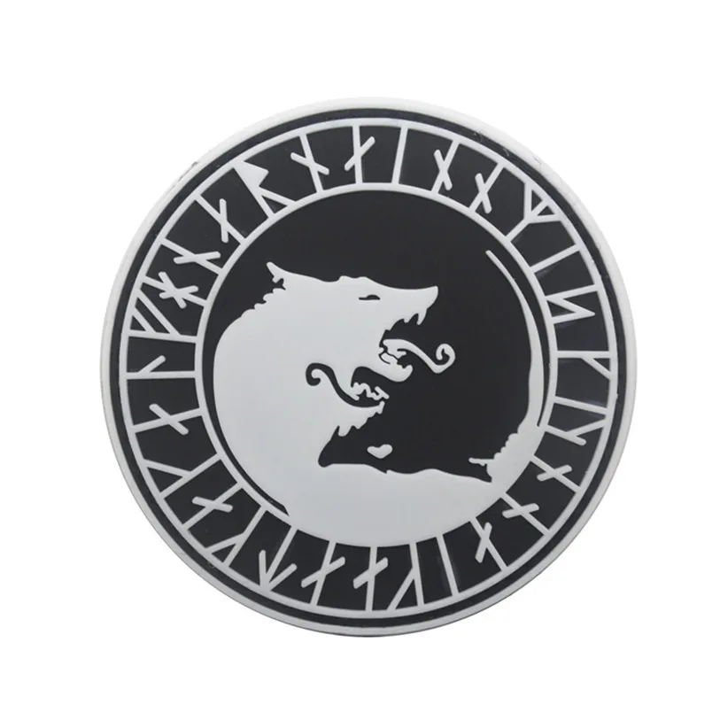 Fashion DIY Wolf Patch Tactical Luminous Patch Flag Magic Stickers Badge Decoration PVC Lace Fabric Sewing Supplies 50AR4 (3)