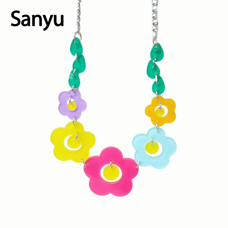 

Fashion Candy Colors Acrylic Pendant Necklace Flower Hollow Acrylic Necklace for Kids Lovely Boy Girl Necklace Gift for Children
