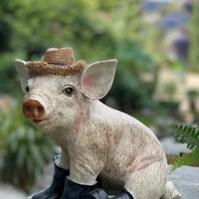 Креативная индивидуальность носить шляпу футбольные кроссовки милый свинья сад вилла украшение садовая Смола Украшение с животными