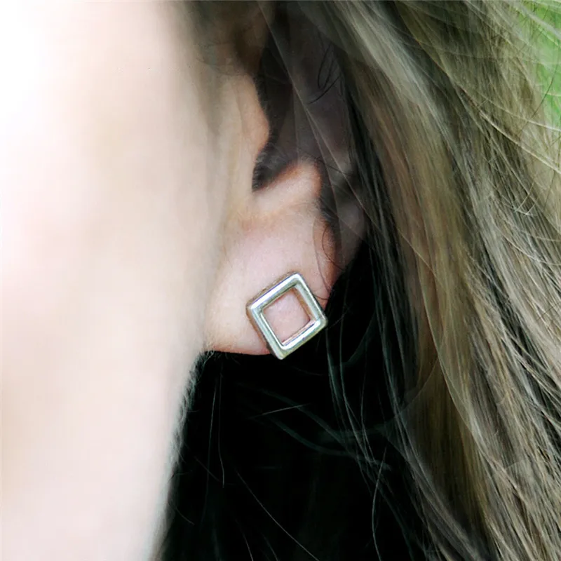 

CC 100% Pure Silver 925 Fashion Hollow Out Quadrilateral Brincos Jewelry Earring For Women Simple Design CCE514