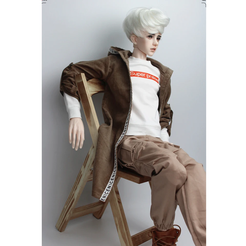 brown sweatshirt outfit