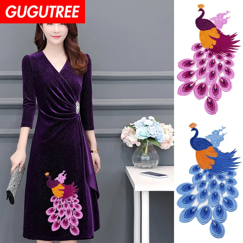 

GUGUTREE embroidery big peacock patches animal patches badges applique patches for clothing XC-49