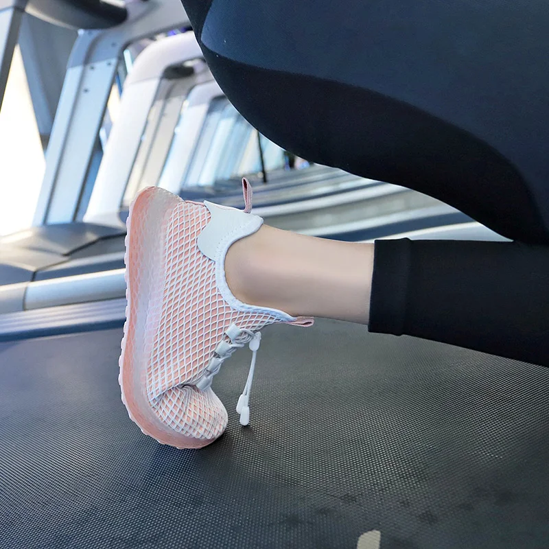 Leader Show Trend Sneaker для женщин воздухопроницаемая легкая брендовая Весенняя спортивная обувь zapatillas mujer женские кроссовки тренд