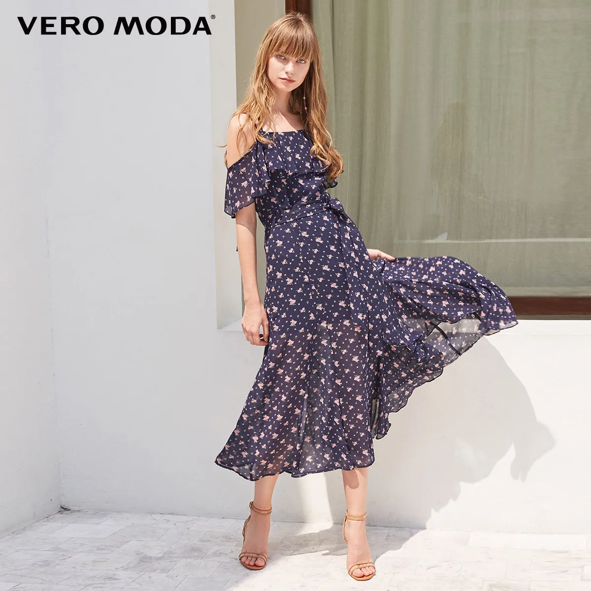 Vero Moda гофрированное Цветочное платье на бретелях Макси/длинное пляжное платье | 31837B508 - Цвет: Midnight blue