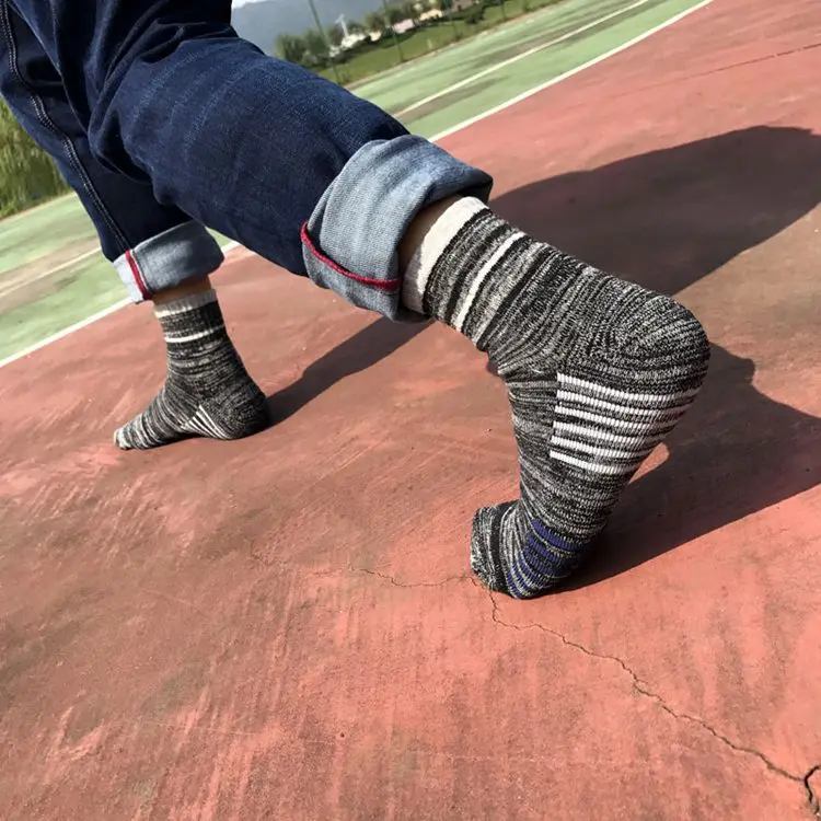 Высококачественные мужские хлопковые спортивные носки зимние теплые носки мужские Harajuku полосатые Sox Man Sokken брендовые size39-44 для отдыха 10 шт. = 5 пар